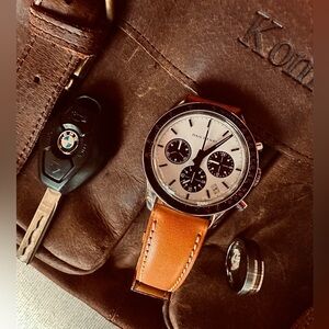 Dan Henry limited edition 1962 Panda Chronograph